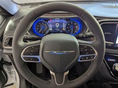2026 Chrysler Pacifica — photo 18 view