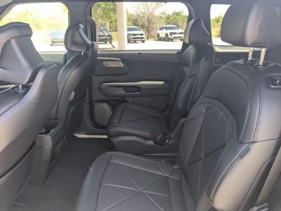 2027 Kia Telluride Hybrid — photo 18 view