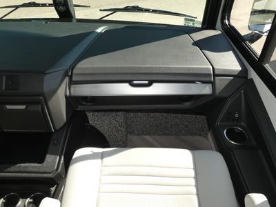 2026 Fleetwood Bounder - Photo 11