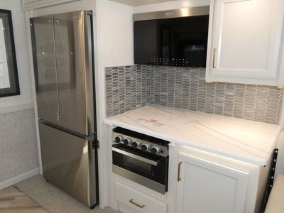 2026 Fleetwood Bounder - Photo 7