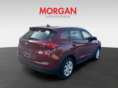2019 Hyundai Tucson — engine compartment view