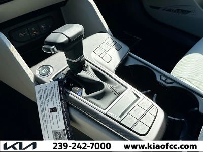 2026 Kia Sportage — photo 27 view