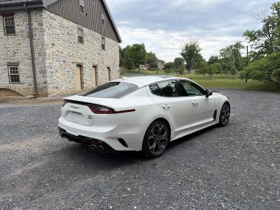 2019 Kia Stinger — detail view