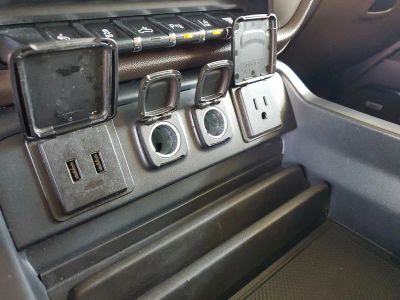 2018 GMC Sierra 3500HD — photo 28 view