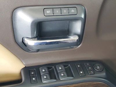 2018 GMC Sierra 3500HD — photo 15 view