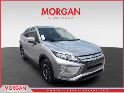 2020 Mitsubishi Eclipse Cross ES in Alloy Silver Metallic — front three-quarter view