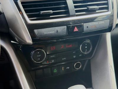 2020 Mitsubishi Eclipse Cross — photo 14 view