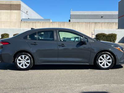 2025 Toyota Corolla - Photo 6
