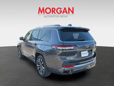 2022 Jeep Grand Cherokee L — engine compartment view