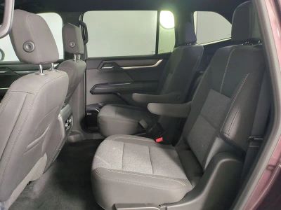 2026 GMC Acadia — photo 17 view