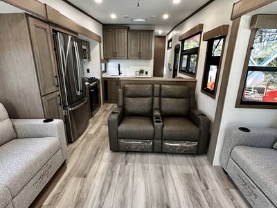 2026 KZRV Durango D326RLT - Photo 17
