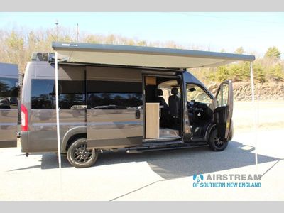 2025 Airstream Rangeline - Photo 7