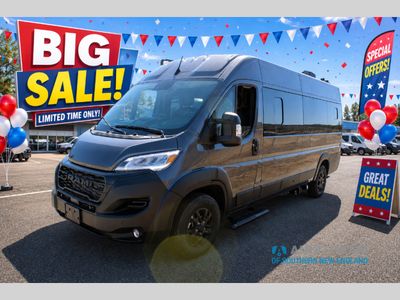 2025 Airstream Rangeline - Photo 1