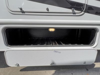 2026 Thor Motor Coach CHATEAU - Photo 25