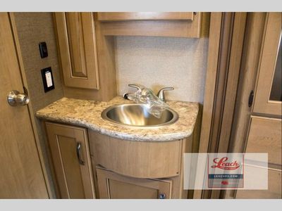 2018 Four Winds Sprinter 24WS — photo 19 view