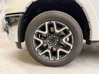 2026 Ram 1500 — photo 8 view