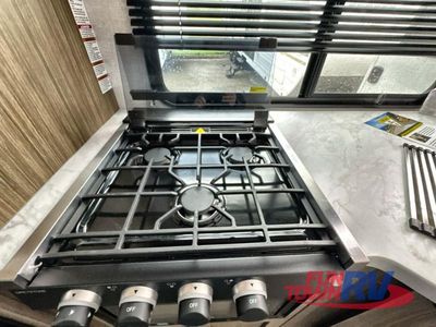 2025 Forest River RV Wildwood X-Lite - Photo 18