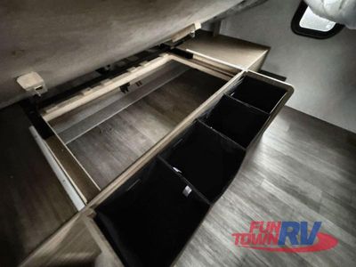 2025 Forest River RV Wildwood X-Lite - Photo 40