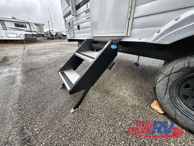 2025 Forest River RV Wildwood X-Lite - Photo 12