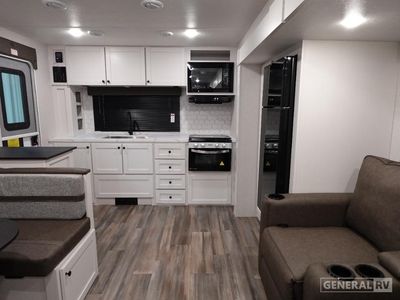 2026 Highland Ridge RV Range Lite - Photo 6