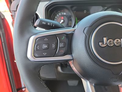 2025 Jeep Wrangler 4xe - Photo 29