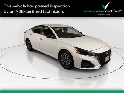 2025 Nissan Altima - Photo 1