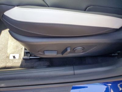 2025 Kia K5 - Photo 8