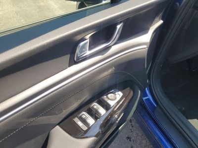 2025 Kia K5 - Photo 6