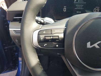 2025 Kia K5 - Photo 10