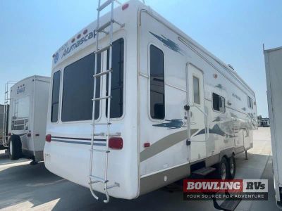 2006 Alumascape 32SKD — interior view