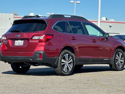 2019 Subaru Outback - Photo 2