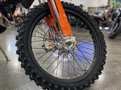 2025 KTM 125 XC - Photo 10