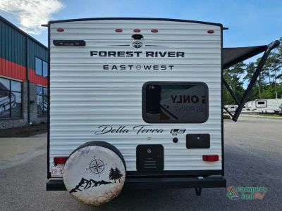 2025 EAST TO WEST Della Terra LE — photo 7 view