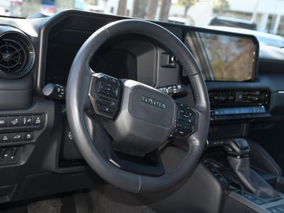 2024 Toyota Land Cruiser - Photo 9