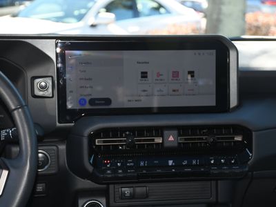 2024 Toyota Land Cruiser - Photo 18