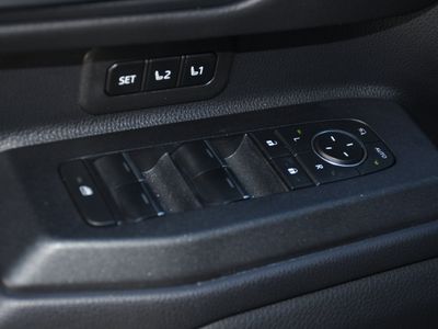 2024 Toyota Land Cruiser - Photo 11