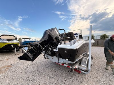 2025 Sea Pro 202 Center Console - Photo 11