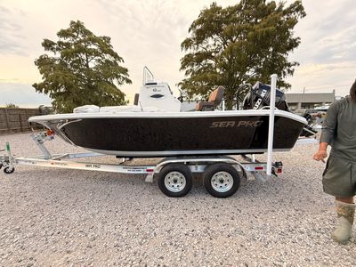 2025 Sea Pro 202 Center Console - Photo 3