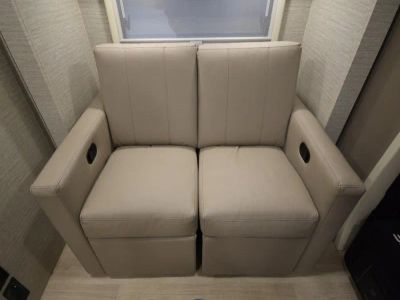 2023 Winnebago VIEW - Photo 14