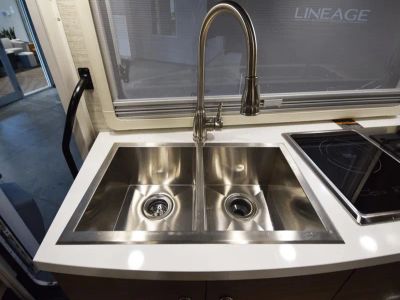 2023 Winnebago VIEW - Photo 8