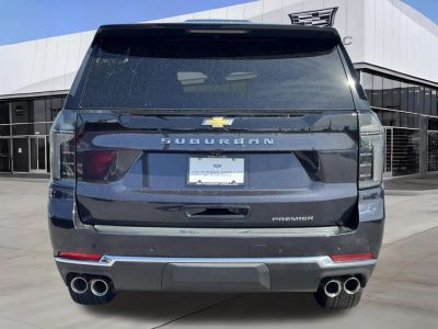 2025 Chevrolet Suburban - Photo 6
