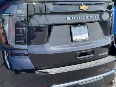 2025 Chevrolet Suburban - Photo 9
