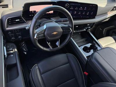 2025 Chevrolet Suburban - Photo 26