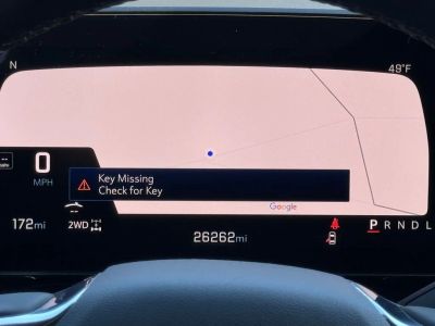 2025 Chevrolet Suburban - Photo 3