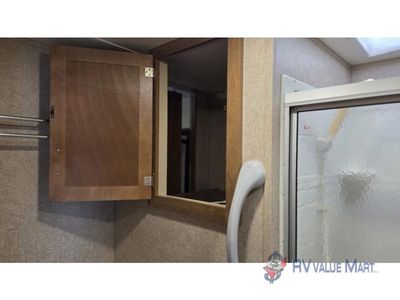 2019 Coachmen RV Catalina Destination Series - Photo 24