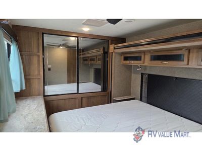 2019 Coachmen RV Catalina Destination Series - Photo 31