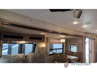 2019 Coachmen RV Catalina Destination Series - Photo 19