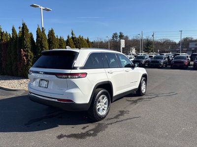 2023 Jeep Grand Cherokee Laredo - Photo 5