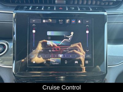 2023 Jeep Grand Cherokee Laredo - Photo 22