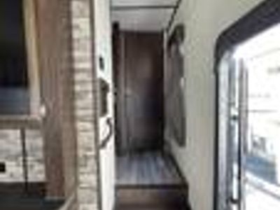 2019 Forest River Arctic Wolf 285DRL4 - Photo 24